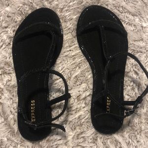 Way Cute Women’s sandals.